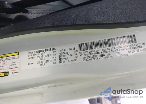 2014 Jeep Wrangler Unlimited Polar Edition из США, поврежденный, VIN 1C4HJWEG6EL196640